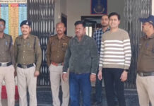 कांग्रेस नेता पप्पू दीक्षित दो दिन की पुलिस रिमांड पर, फरियादी को धमकाने के आरोप में करीबी गिरफ्तार